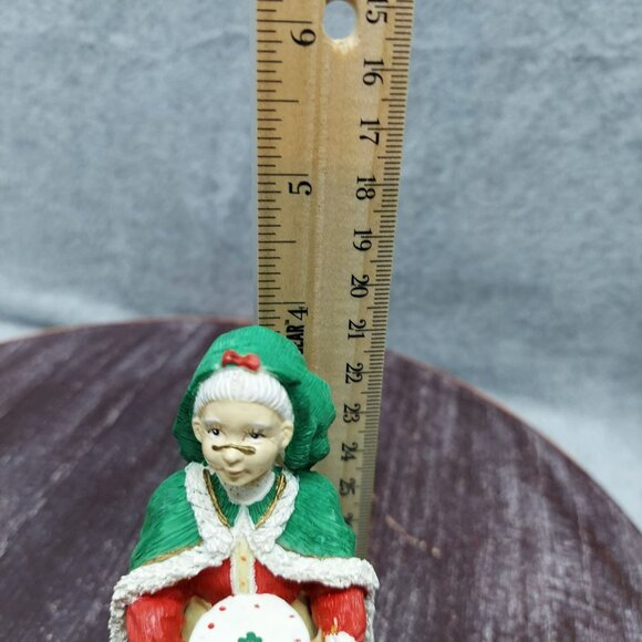 Mrs. Irish Father Christmas Figurine From The International Santa Claus Collecti - Picture 8 of 8